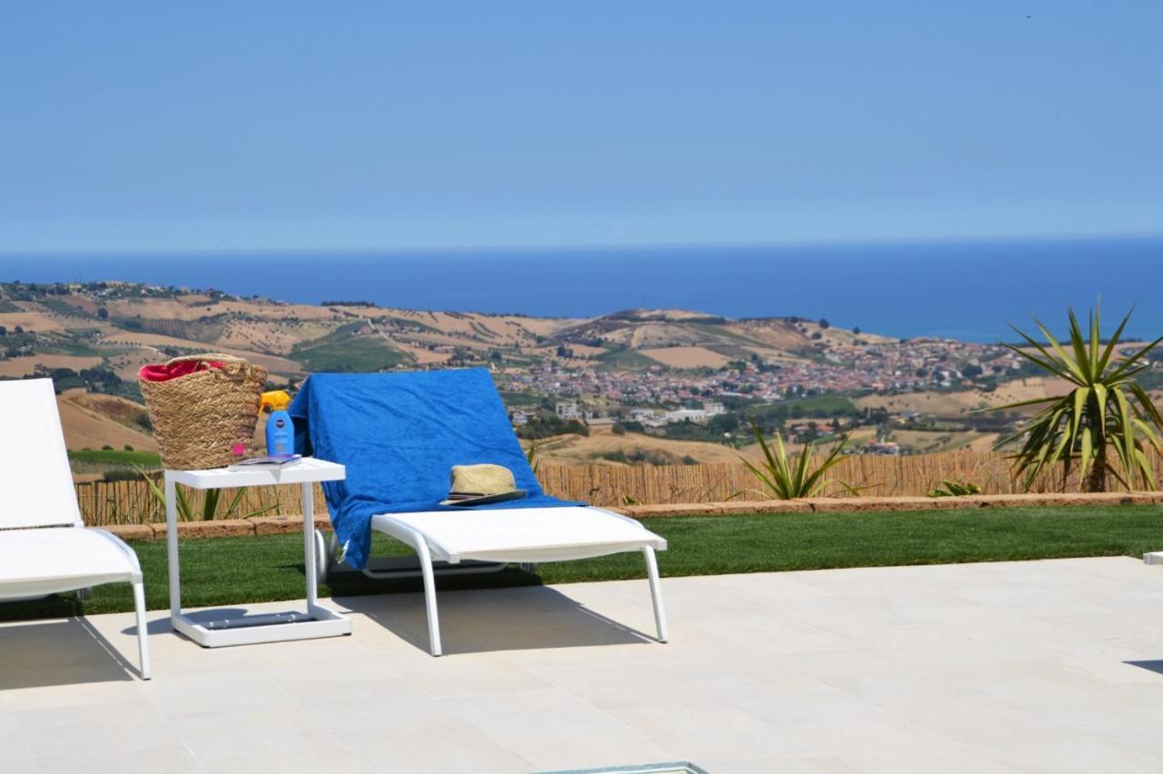 B&B & Spa Novantadieci Club (Adults Only) Atri Exterior photo