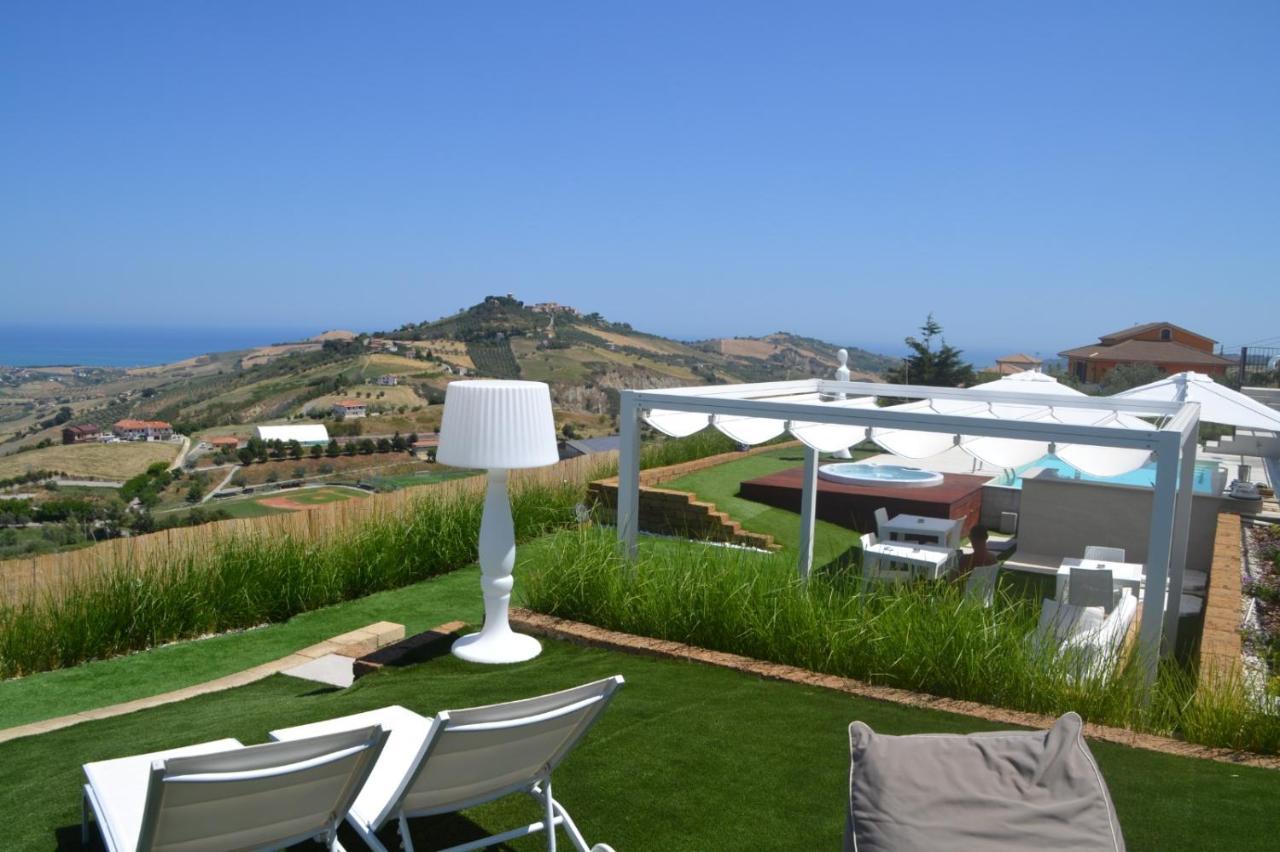 B&B & Spa Novantadieci Club (Adults Only) Atri Exterior photo
