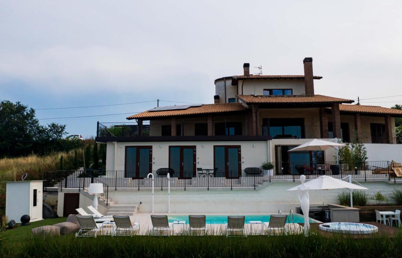 B&B & Spa Novantadieci Club (Adults Only) Atri Exterior photo